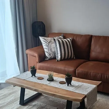 Menlyn Maine Trilogy Apartment 1215 Pretoria Exterior photo